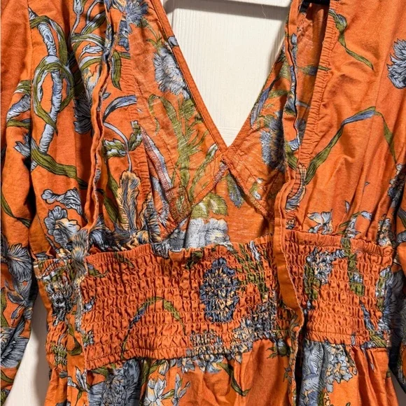 Elegant Long Sleeve Floral Dress - Picture 7 of 9